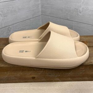 32 DEGREES • Women's Cloud Slides • Size: Large 9/10 • Light Tan/Cream • Cute 💗